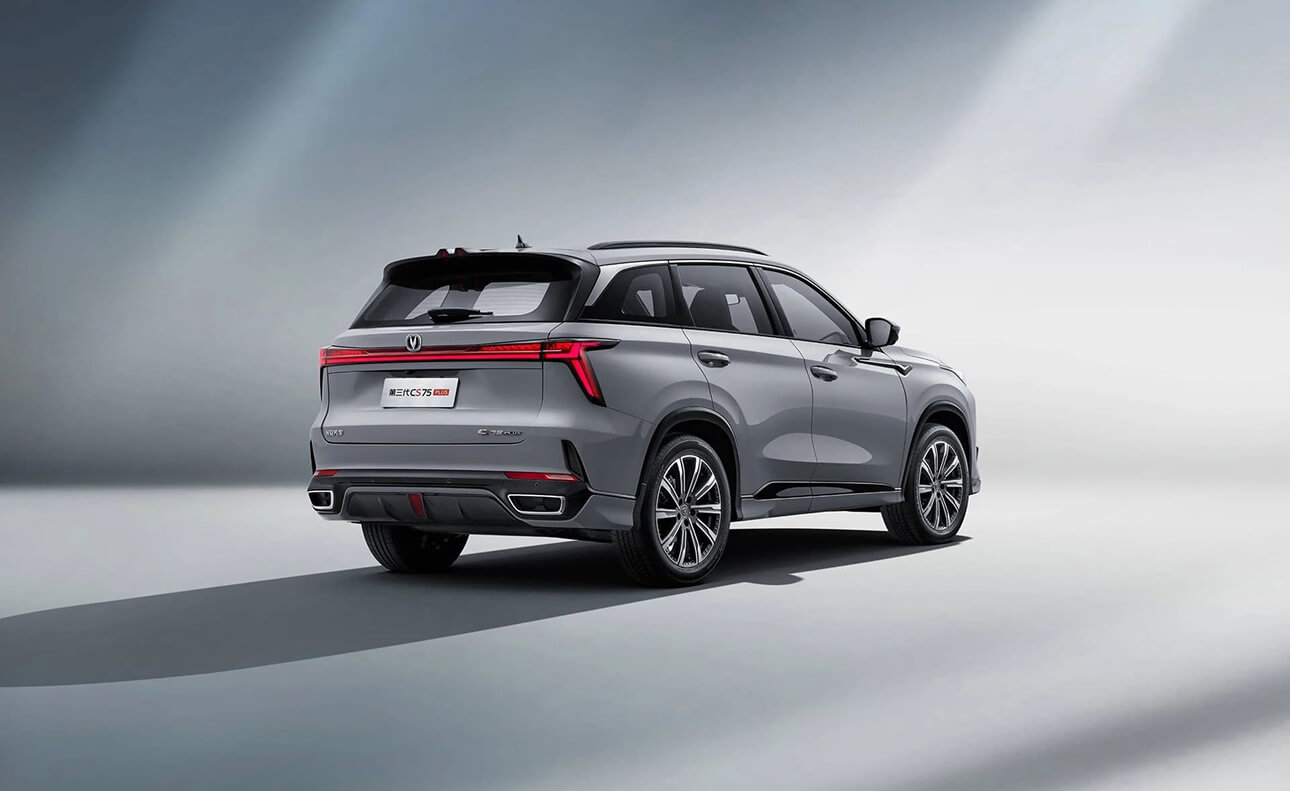 Автомобиль Changan CS75 Plus