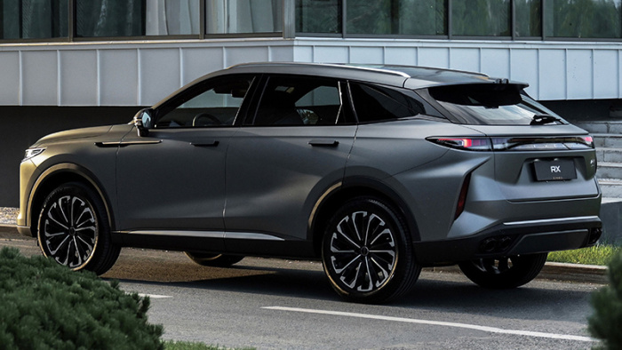 EXEED RX вышел для России в доступной комплектации