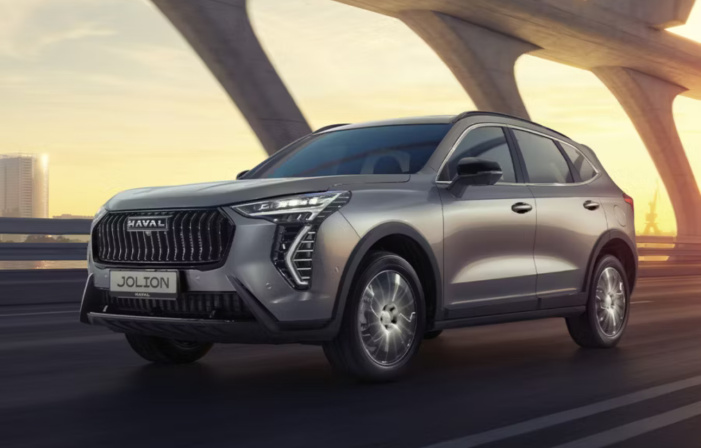 Самые продаваемые кроссоверы в России 