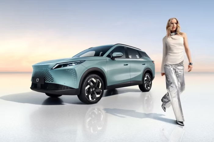 В России стартовали продажи нового OMODA C7